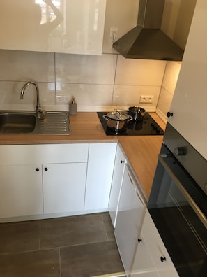 Private kitchen - Feeling of clay Ecologically renovated low barrier (Marktbreit)