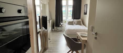 1 bedroom, iron/ironing board, WiFi, bed sheets
