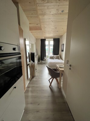1 habitación, tabla de planchar con plancha, wifi y ropa de cama 
