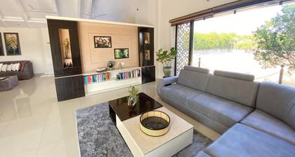 Come stay with me and let's make some unforgettable memories.