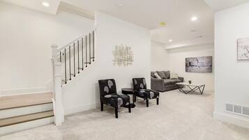 Maison, accessible aux personnes à mobilité réduite | 6 chambres