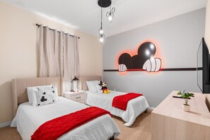5 quartos, ferros/tábuas de passar roupa, berço de viagem, Wi-Fi