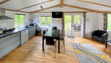 Kühlschrank, Ofen, Herdplatte, Toaster