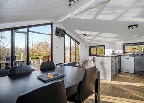 Dining - Lakeside Lodges (Pet) (Westbury)