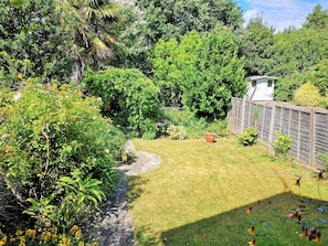 Property grounds - Thin End (Seaview)