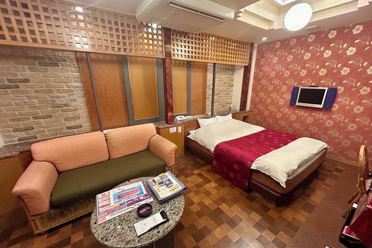 Basic Double Room | Free WiFi