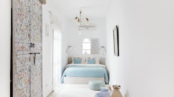 Decoración personalizada, muebles diferentes y wifi gratis