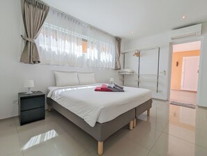 Leilighet, utsikt mot innsjø | Minibar og wi-fi (inkludert)