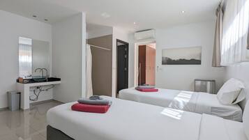 Room | 1 bedroom, minibar, free WiFi