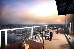 Junior Single Room, 1 King Bed, Balcony, Executive Level | Terrace/patio - Hotel Sherpani (Kathmandu)