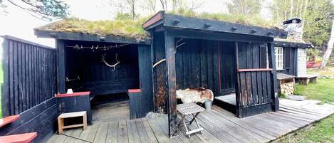 Traditional Cabin, Patio, Mountain View | Terrace/patio