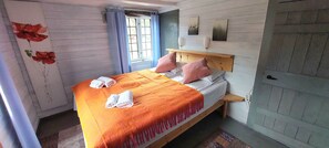 Premium bedding, free WiFi, bed sheets - Trollskogen Gård (Lesja)