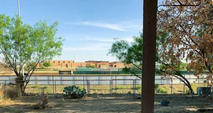3-bedroom house in beautiful Eagle Pass with WiFi