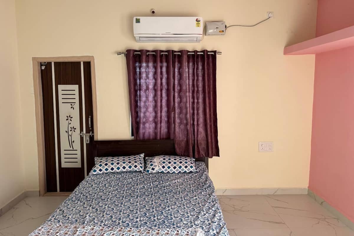 Wi-Fi de cortesia, roupa de cama