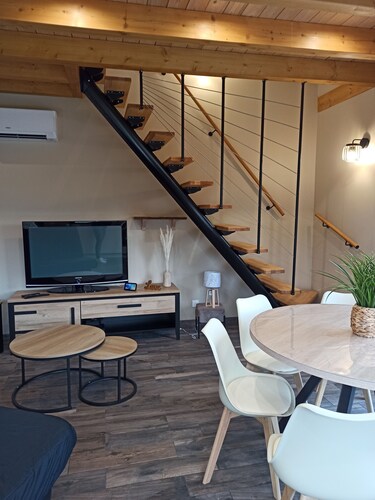 Le Nid Douillet : New chalet with breathtaking views, private JACUZZI and SAUNA