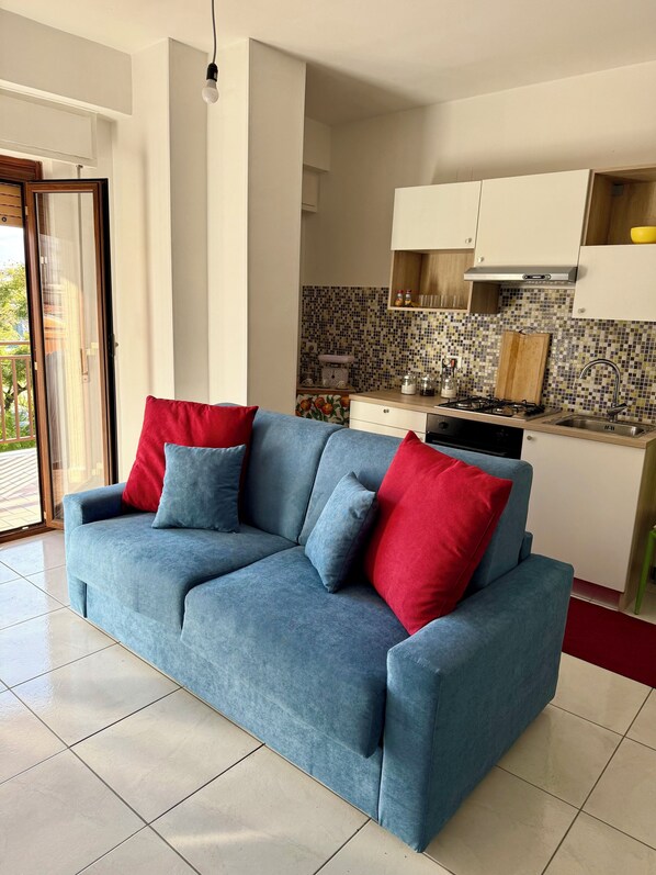 Living area - Sbrijù Pier - Palermo Center (Palermo)