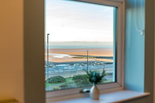 Seabreeze Morecambe Breathtakingly Spacious Stay