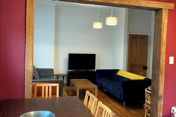 Smart-TV og stereoanlegg