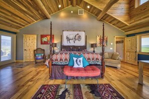 4 Schlafzimmer, Schreibtisch, WLAN, Bettwäsche