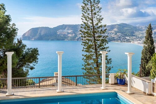 Villa, Private Pool, 5-Minute Walk to the Beach