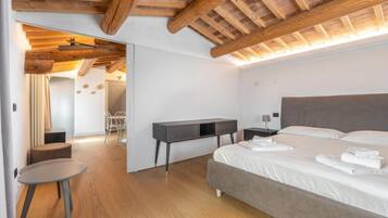 1 camera, ferro/asse da stiro, Wi-Fi, lenzuola