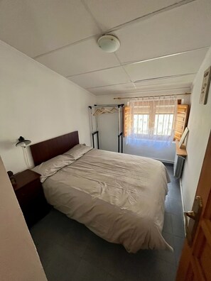 4 soverom, strykejern/-brett, wi-fi og sengetøy