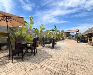 Living area - Samroas Homestay (Ponhea Lueu)