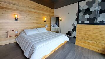 1 chambre, fer et planche Ă repasser, Wi-Fi, draps fournis