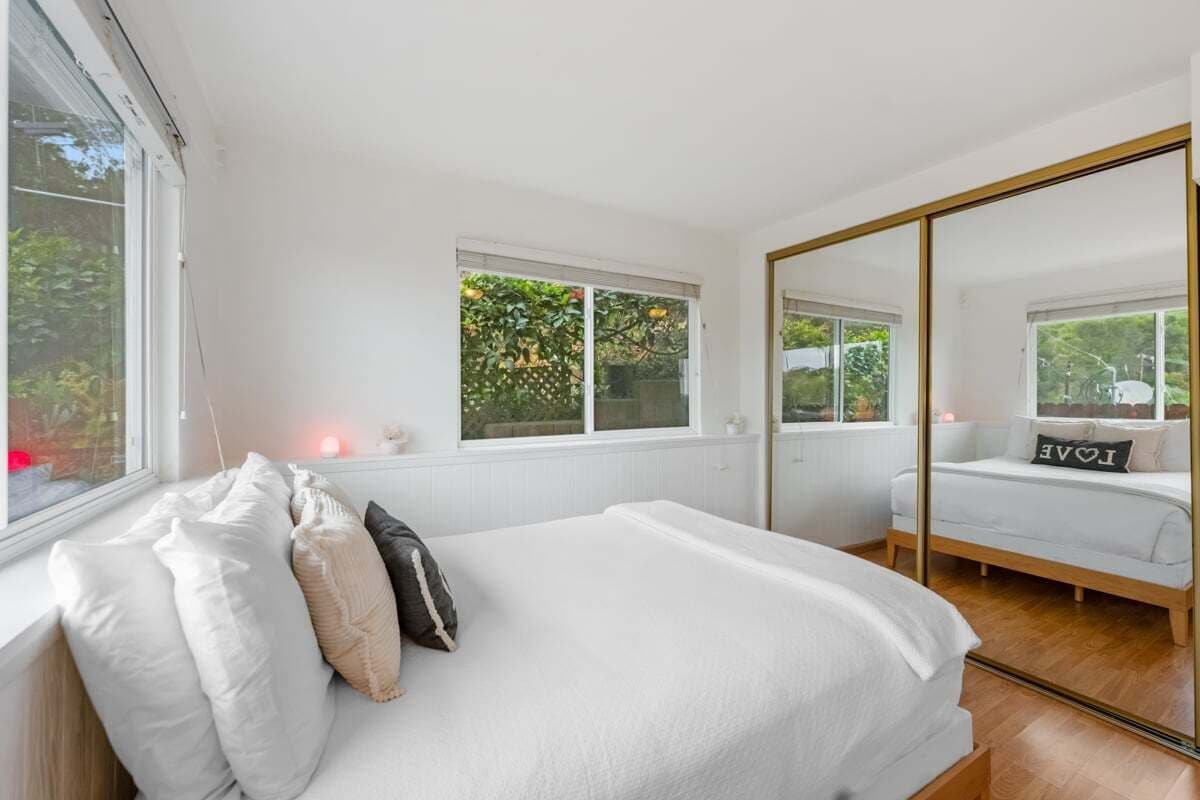 1 habitación, tabla de planchar con plancha, wifi gratis y ropa de cama 