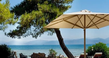 SunBreeze-Beachfront Luxury Villa 5 Bed/4 bath- Sleeps 10