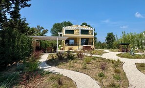 Exterior - SunBreeze-Beachfront Luxury Villa 5 Bed/4 bath- Sleeps 10 (Lefkimmi)