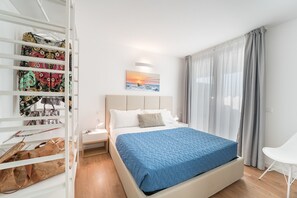 4 habitaciones, internet y ropa de cama 