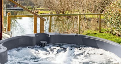 1 bedroom accommodation in Westbury