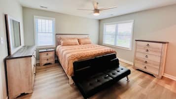 3 bedrooms, travel crib, free WiFi, bed sheets