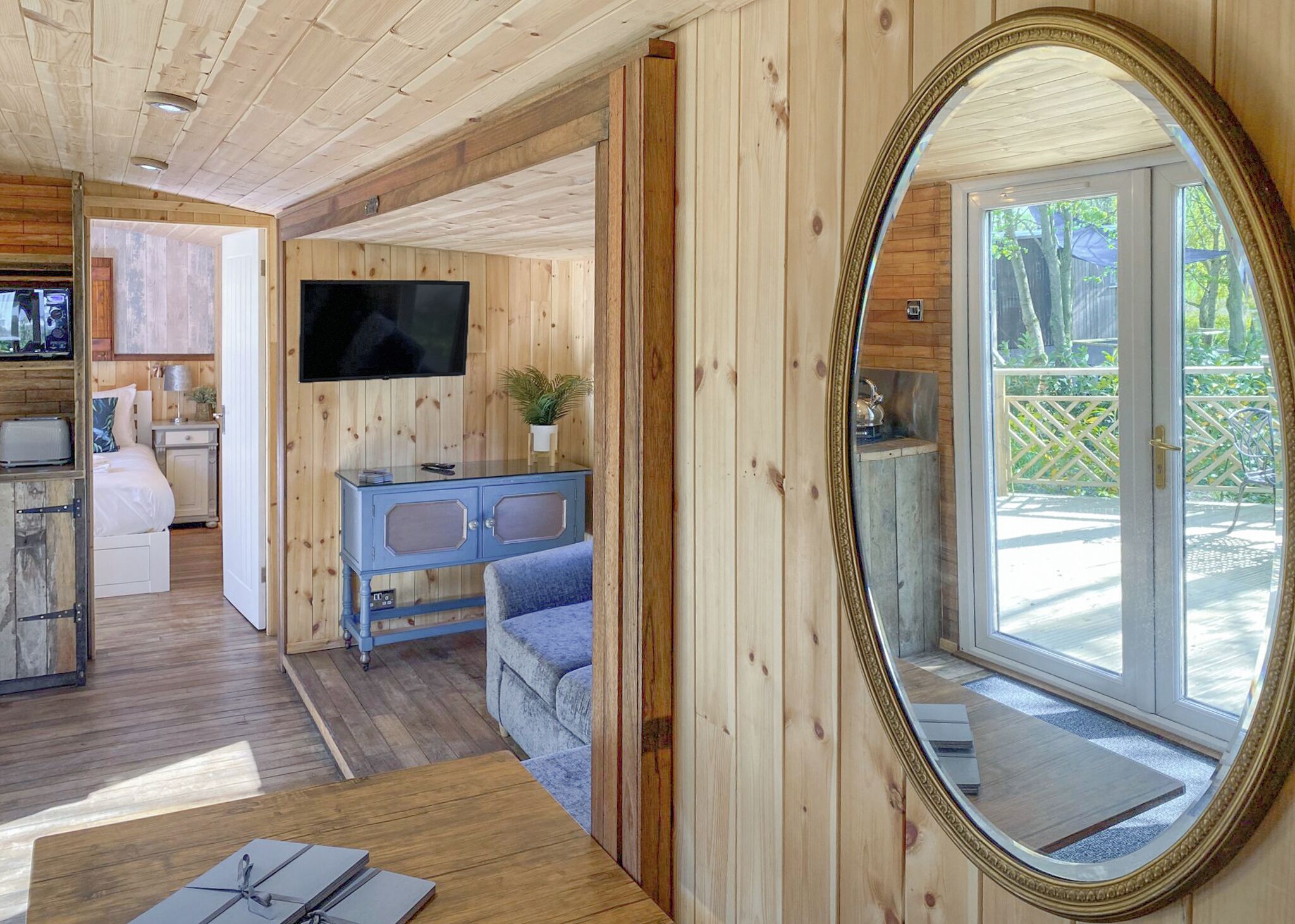 2 bedrooms