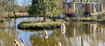 2 bedroom accommodation in Westbury