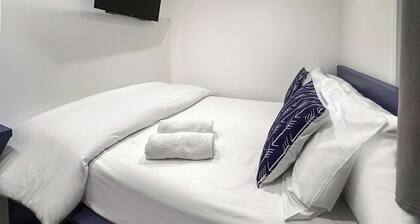 1 Schlafzimmer Unterkunft in Westbury