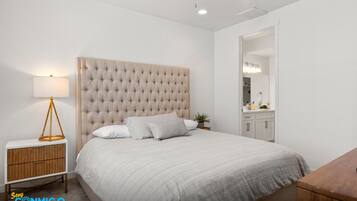 3 bedrooms, desk, travel cot, free WiFi