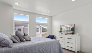 3 soveværelser, skrivebord, weekendseng, gratis Wi-Fi