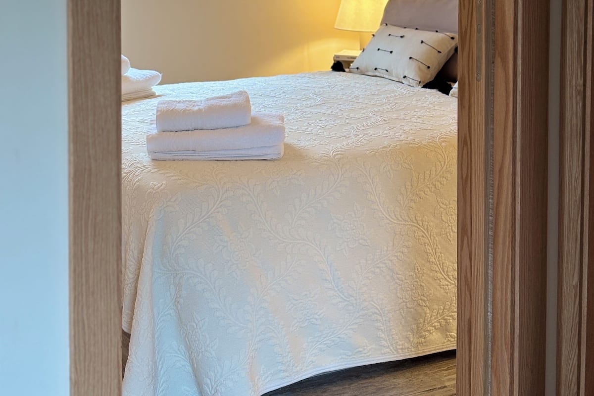 Minibar, soundproofing, free WiFi, individually decorated