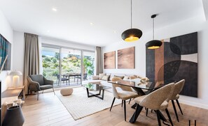 TV - Luxury 2-Bedroom Apartment | Pools, Sauna, Gym & More! REF064 (Mijas Costa)