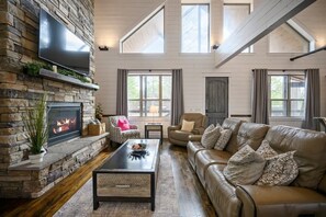 TV, fireplace, offices