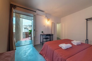 3 Schlafzimmer, Schreibtisch, Bügeleisen/Bügelbrett, kostenloses WLAN