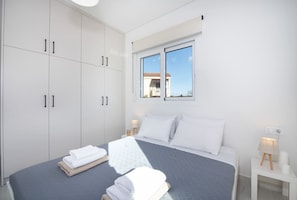2 Schlafzimmer, Bügeleisen/Bügelbrett, Reisekinderbett, kostenloses WLAN