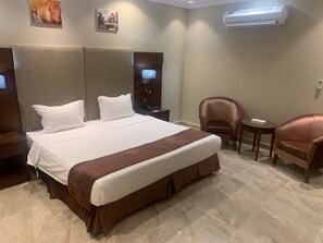 Double Room, City View | 2 bedrooms, laptop workspace, free WiFi