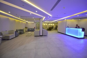Front of property - Pine Inn Hotel  (Madinah)