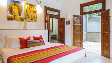 Traditional Suite | 2 bedrooms, free WiFi