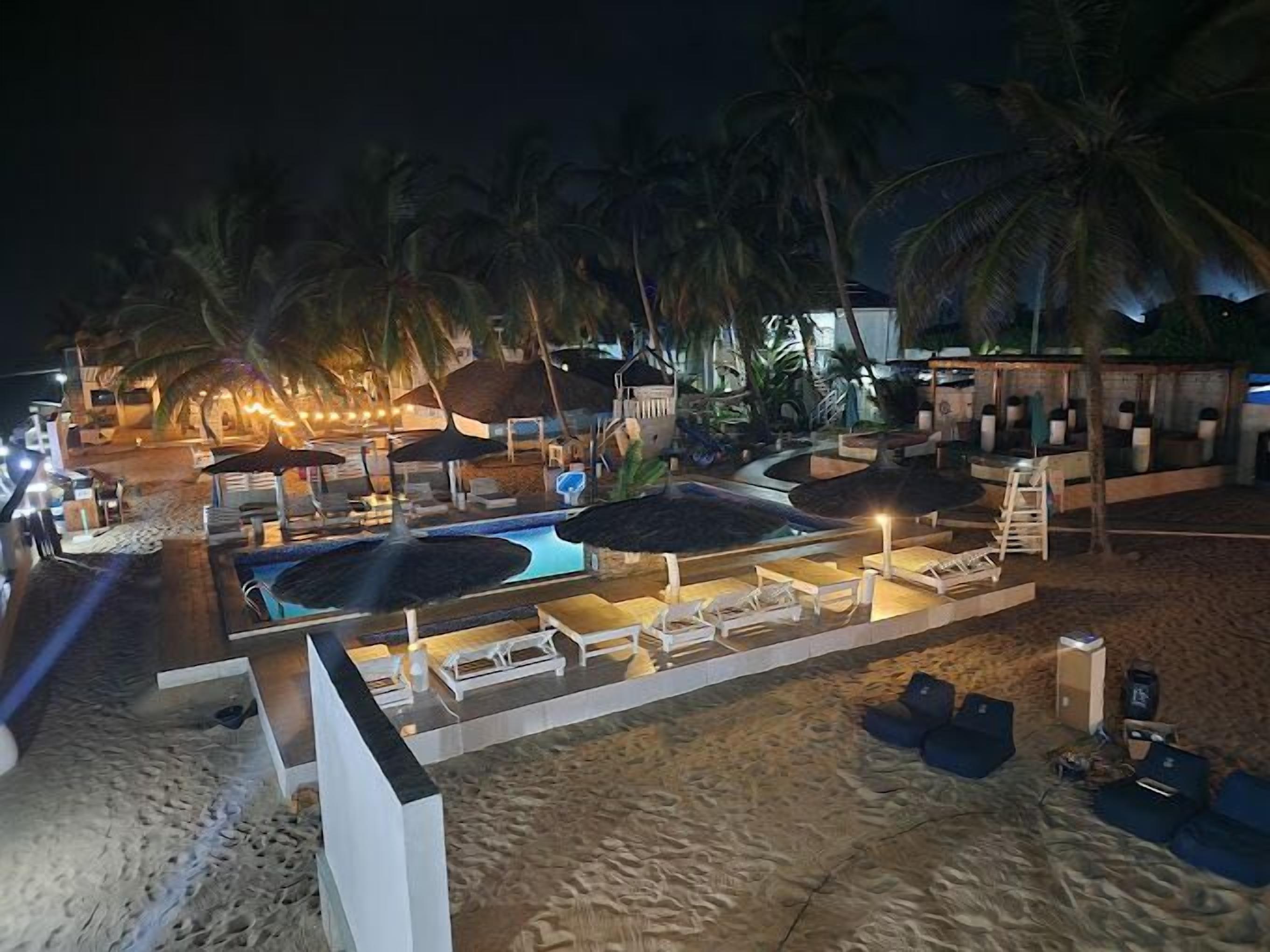 Front of property - evening/night