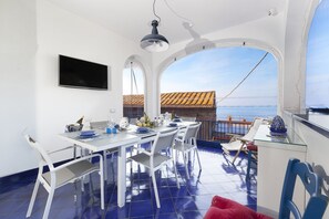 Villa, Smoking | 1 bedroom, soundproofing