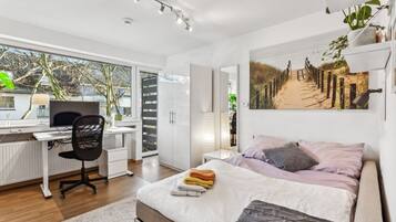 1 Schlafzimmer, Schreibtisch, Bügeleisen/Bügelbrett, kostenloses WLAN